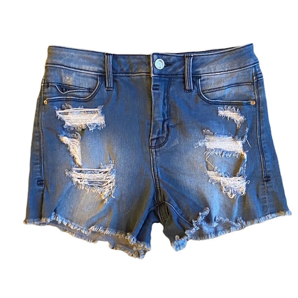 Bebe Distressed Shorts || size 26